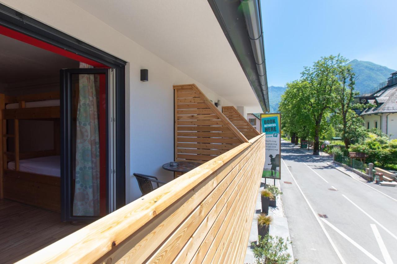 Hostel Soca Rocks Бовец Екстер'єр фото