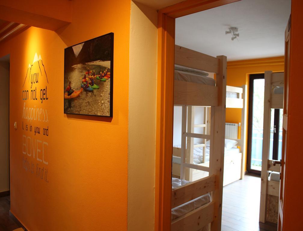 Hostel Soca Rocks Бовец Екстер'єр фото